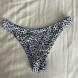 Brand new bottoms without tags Size L / US: 8